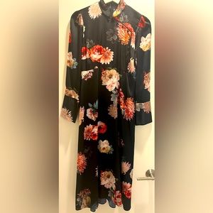 Zara WOMAN collection floral printed dress -midi length size medium
